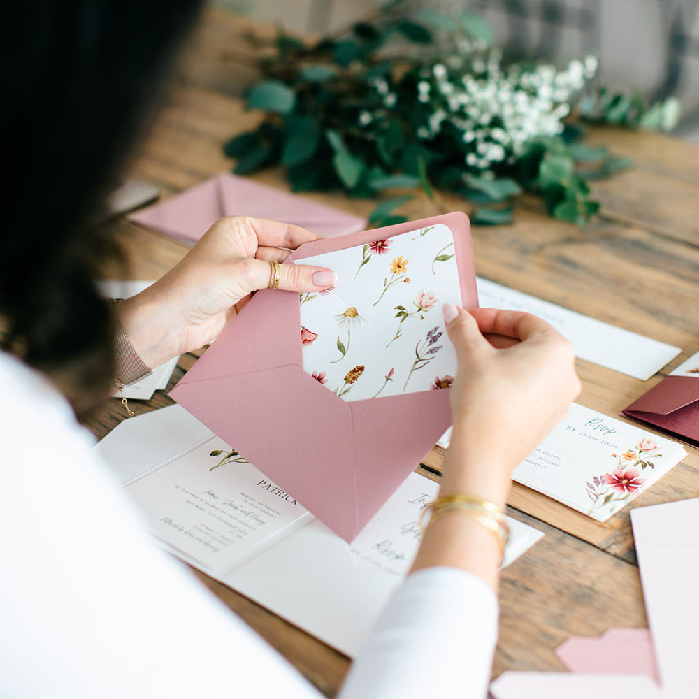 'Secret Garden' Printed Envelope Liner with Envelope